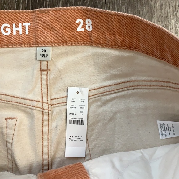 J.Crew High-Rise '90s Classic Straight Jean in Rosebud Wash - Picture 7 of 12